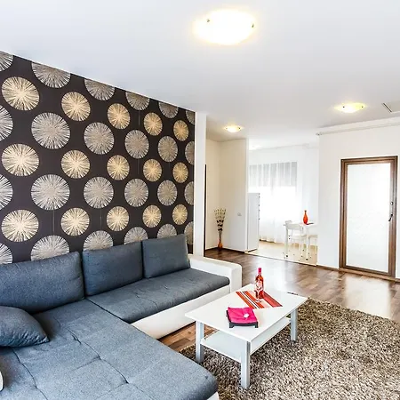 Alba Iulia Square11 Apartamento Bucareste