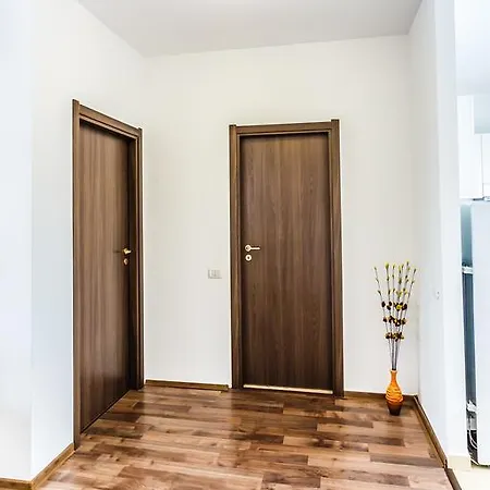 Alba Iulia Square11 Apartamento Bucareste